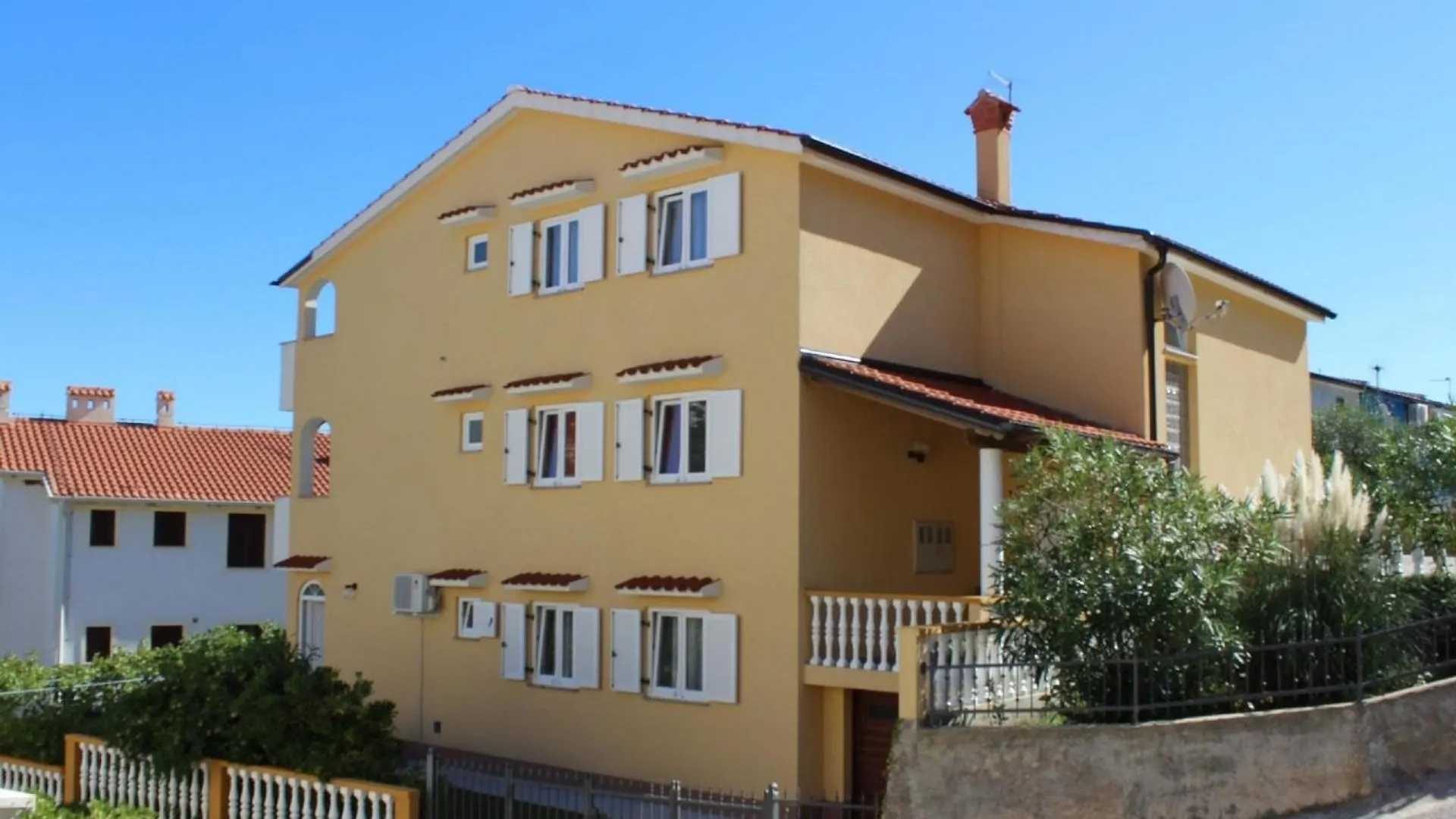 Wohnung In Baska Mit Eigener Terrasse - B59548 Croatia