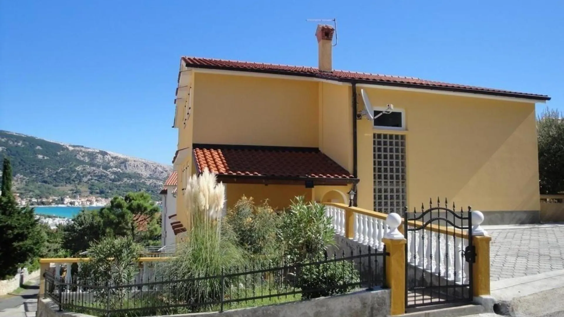 Wohnung In Baska Mit Eigener Terrasse - B59548 Apartment