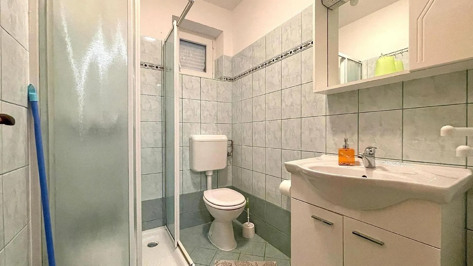 Wohnung In Baska Mit Eigener Terrasse - B59548